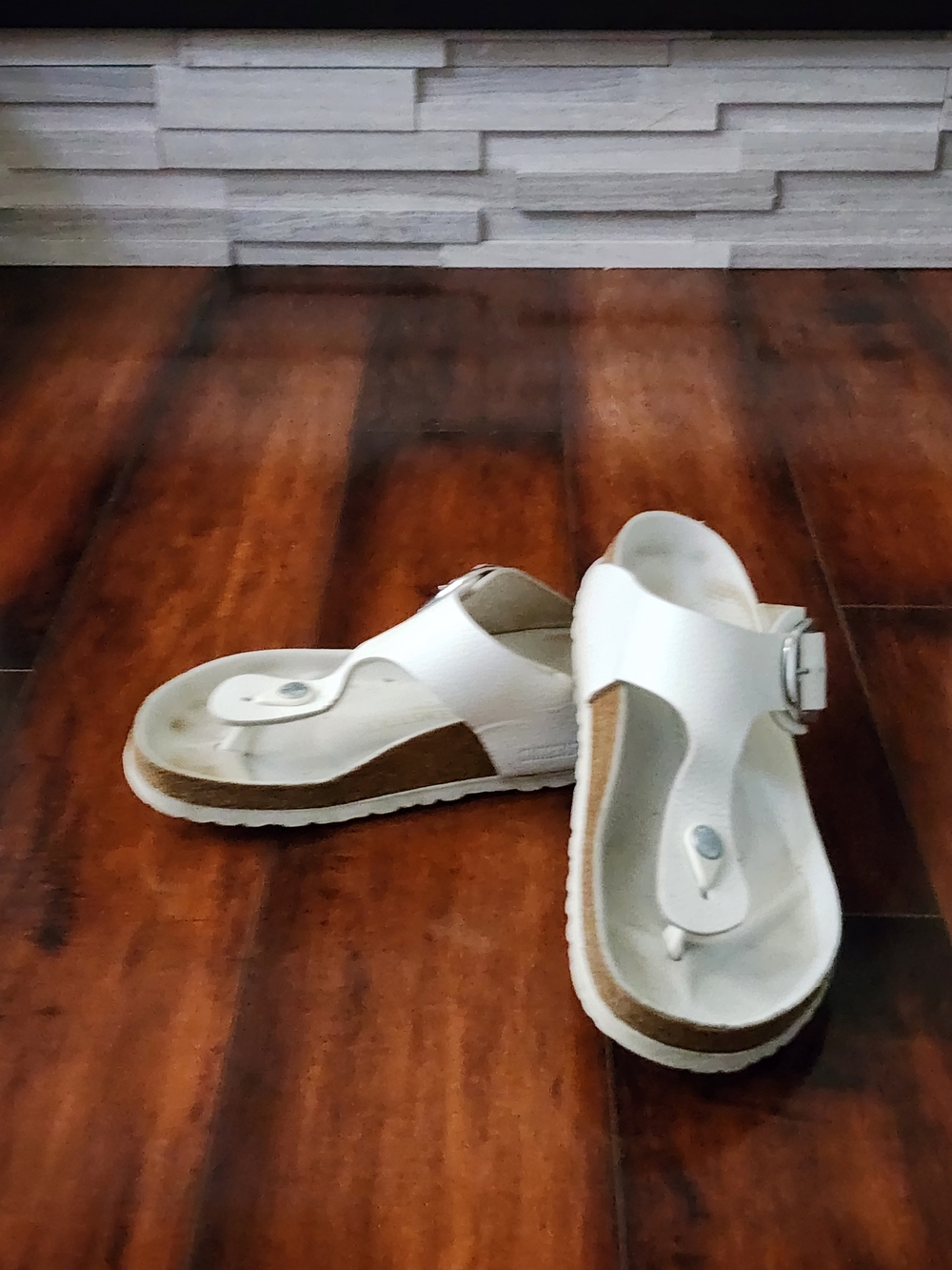 Birkenstock Gizeh Thong Sandals White EU 39 / US Women’s 8-8.5